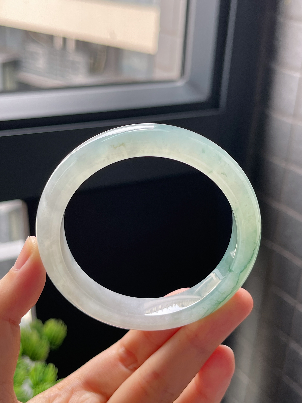 圈口55，冰糯种飘花灵动翡翠正圈手镯9.8