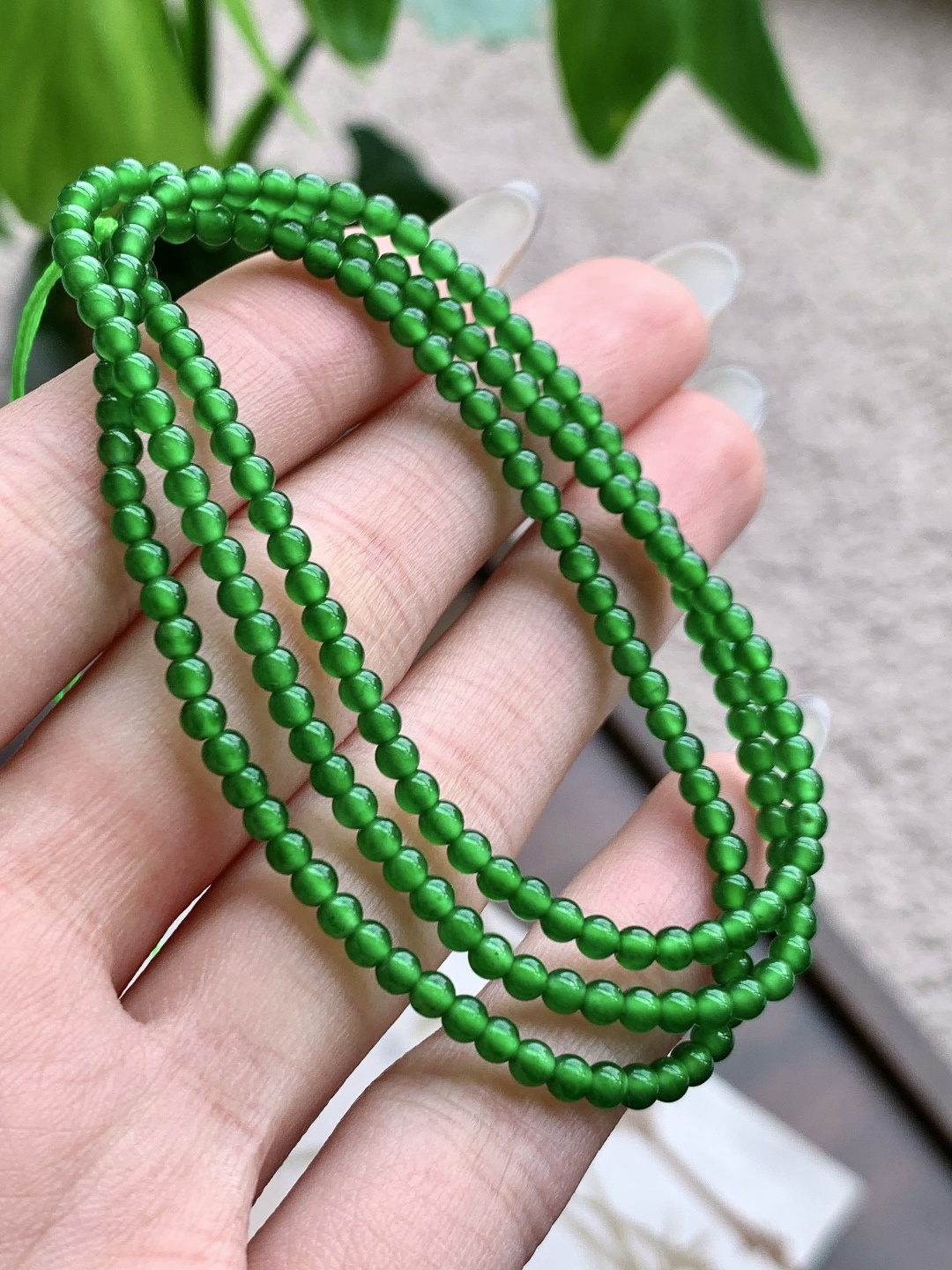 珠子，冰辣绿珠链圆珠子珠链，说明，性比高，尺寸3.1mm，26cm，重量8.3克，不议