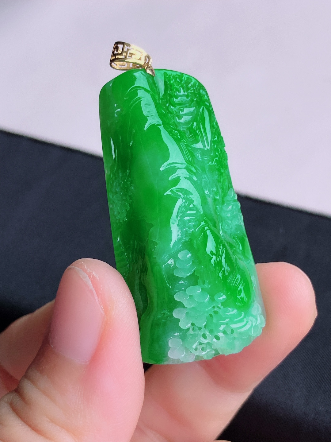 翠绿山水牌，意境美，尺寸45/23.6/11/自然光实拍