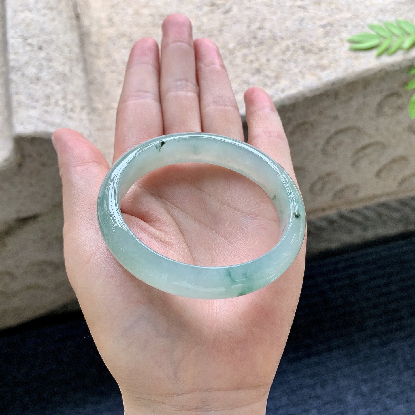 贵妃52 53，冰糯飘绿花，水润，种老，细腻，无裂纹