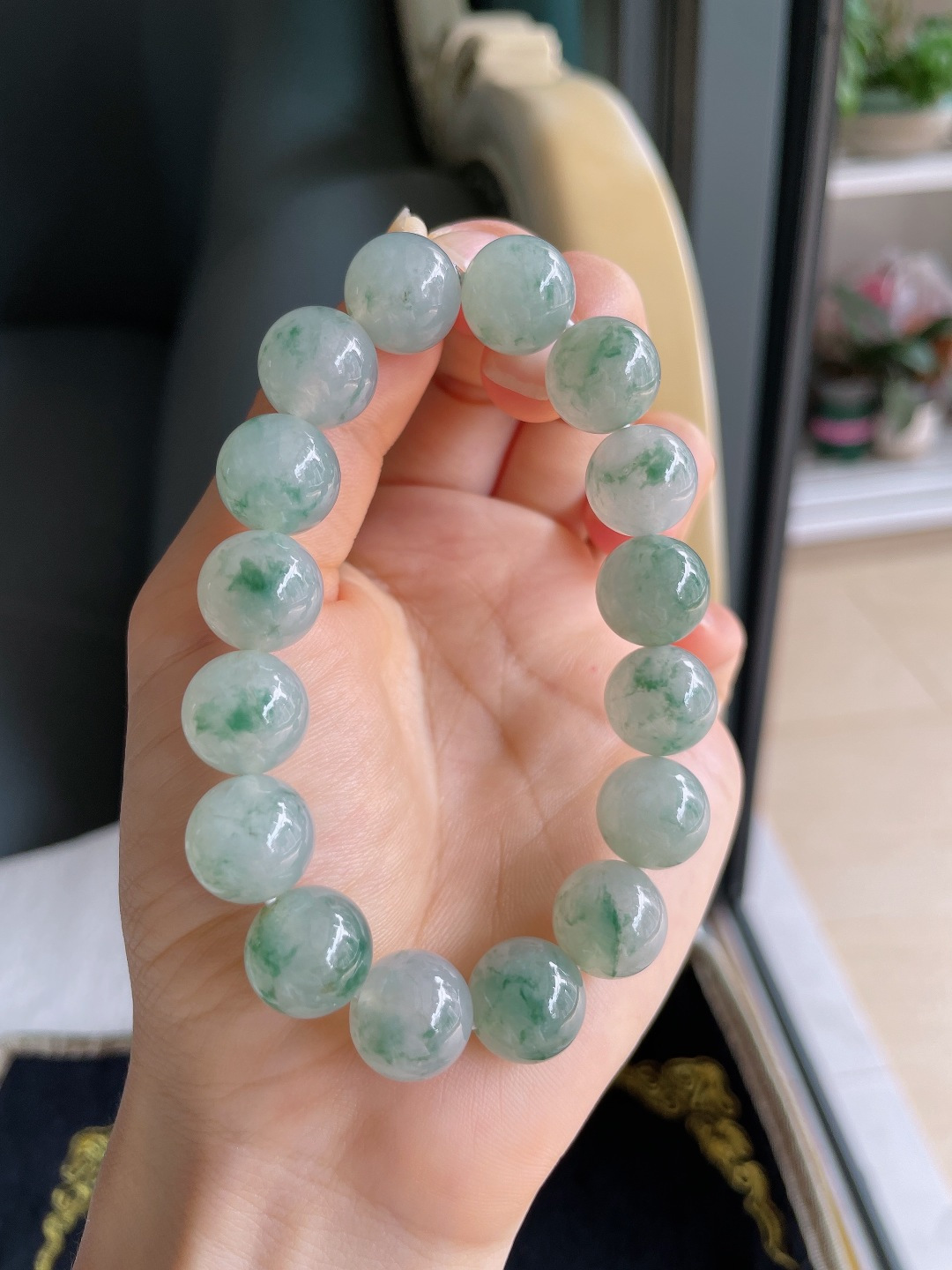 ️，缅甸天然翡翠A货，冰飘花手串，尺寸：13mm。【编3811】