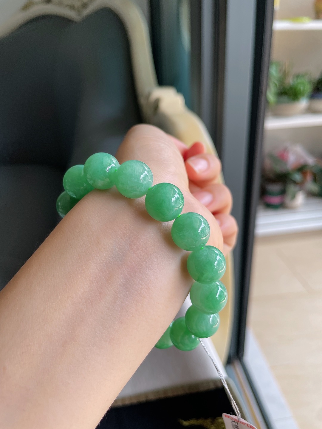 ️，缅甸天然翡翠A货，冰满绿手串，尺寸：13mm。【编4571】