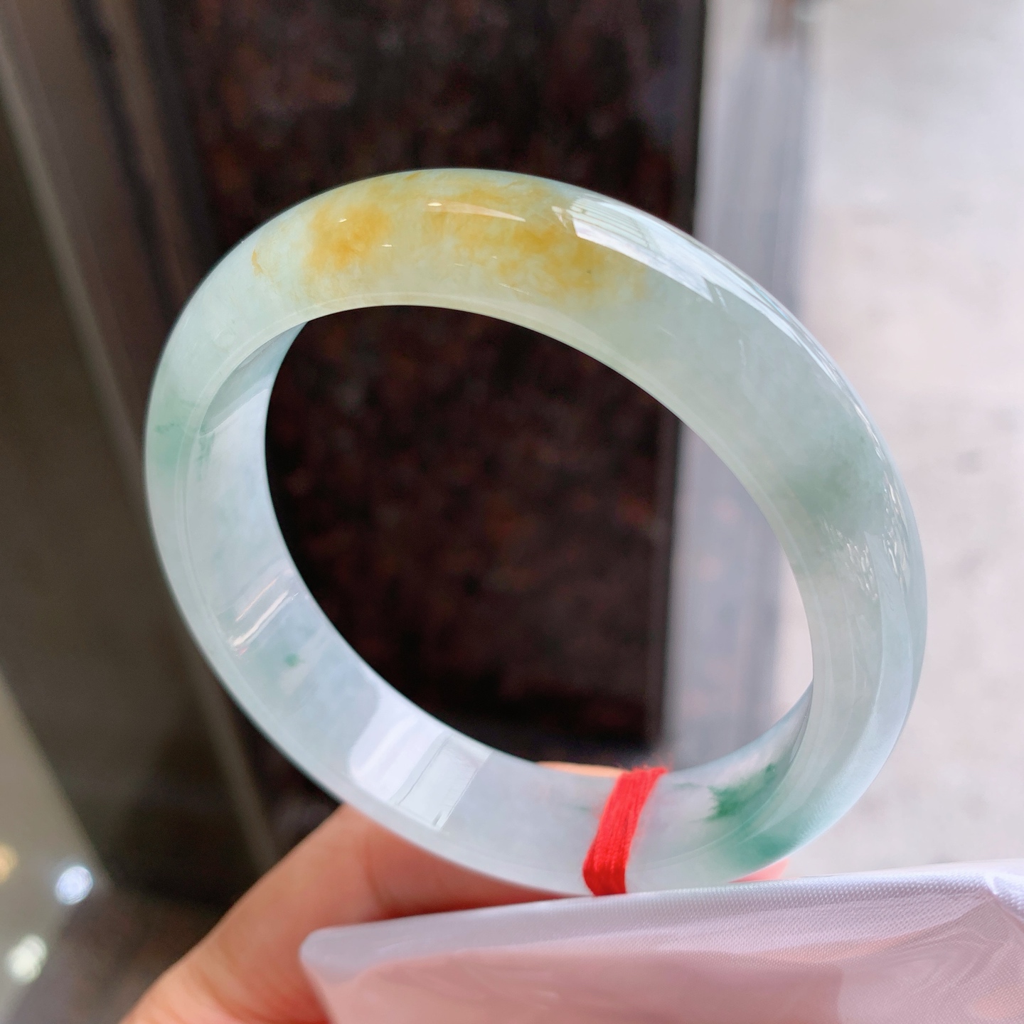 正圈冰黄翡飘花,无裂,细腻