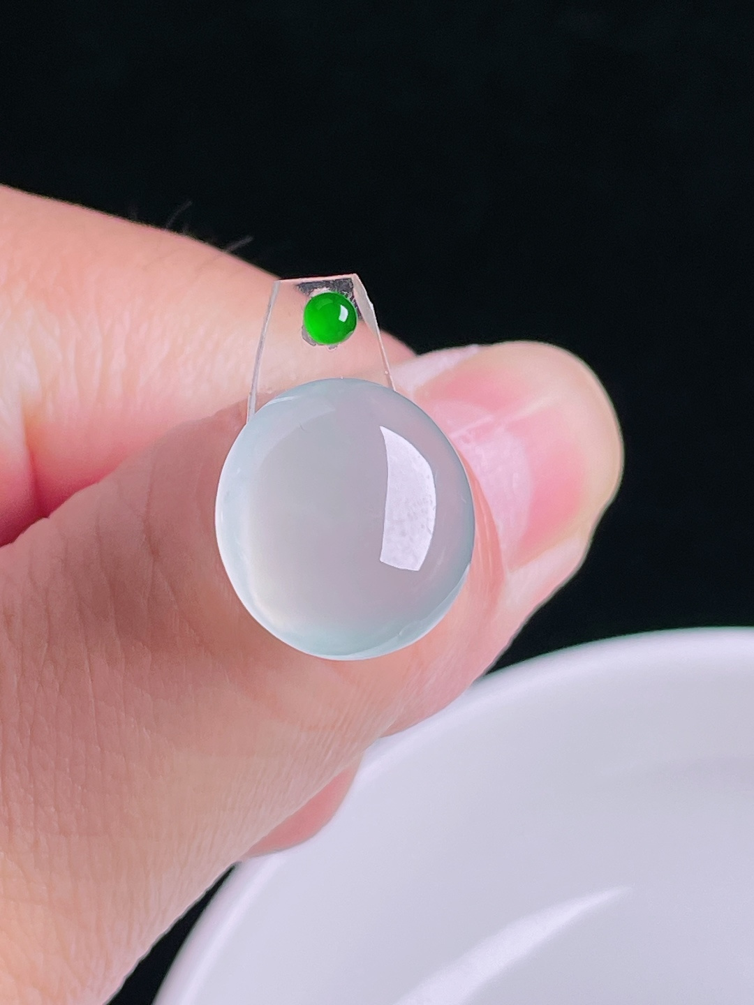 高冰蛋面戒面，老种起光，细底通透，尺寸：15.8/14.5/6mm0907