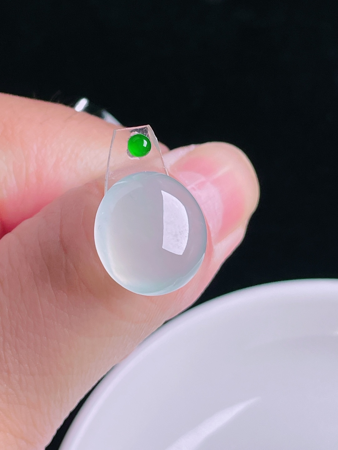 高冰蛋面戒面，老种起光，细底通透，尺寸：15.8/14.5/6mm0907