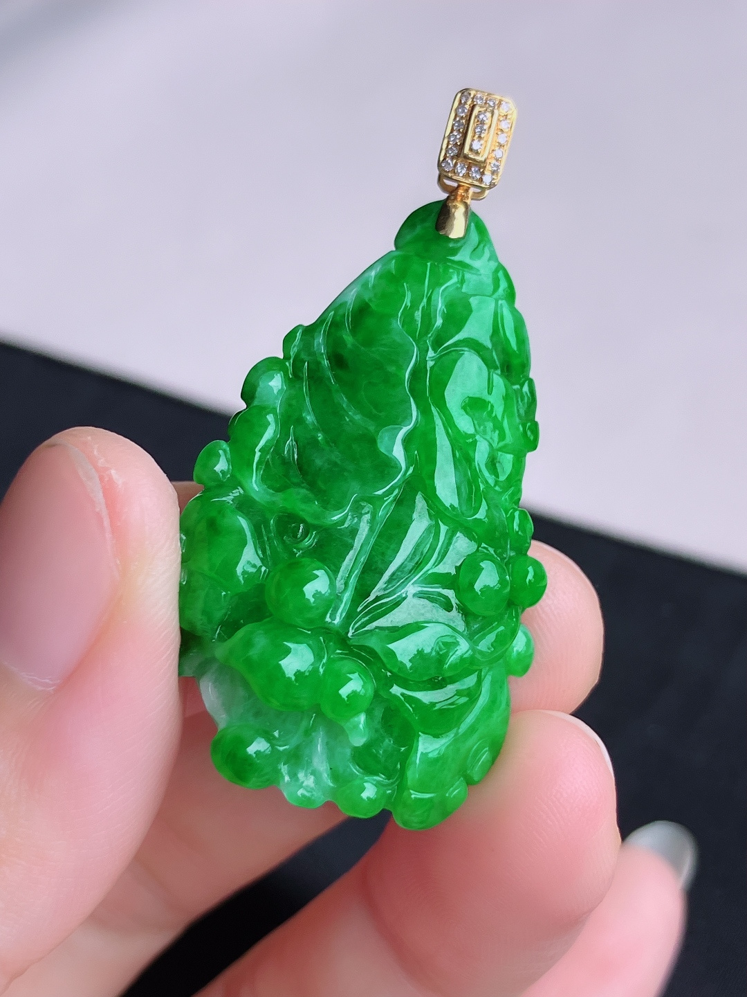 ️辣绿百财，饱满大气，尺寸45.8/38/23.6/10.3/自然光实拍