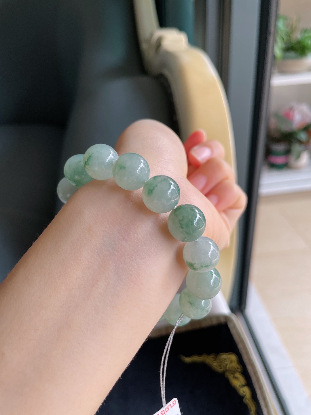 ️，缅甸天然翡翠A货，冰飘花手串，尺寸：13mm。【编3811】
