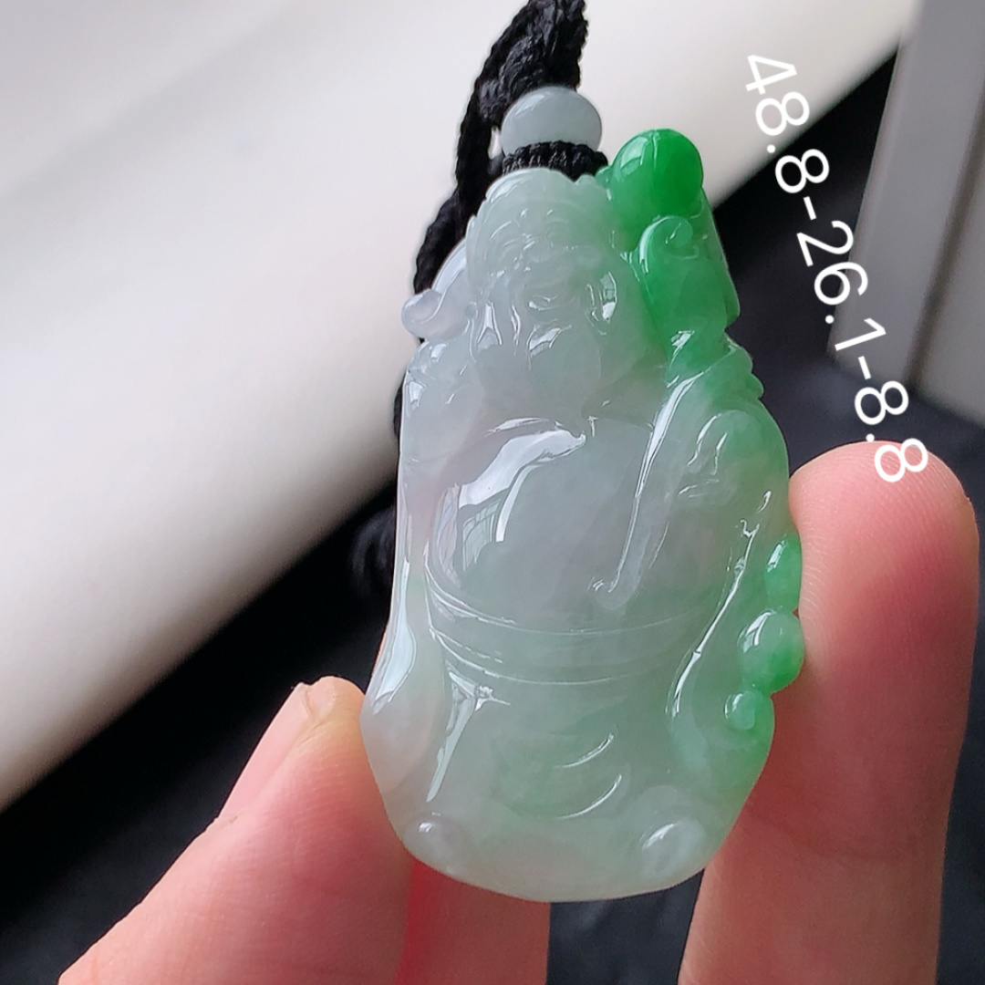 冰飘绿财神挂件 种老水润细腻，品相喜悦，佩戴优雅时尚 货号22721，48.8-26.1-8.8