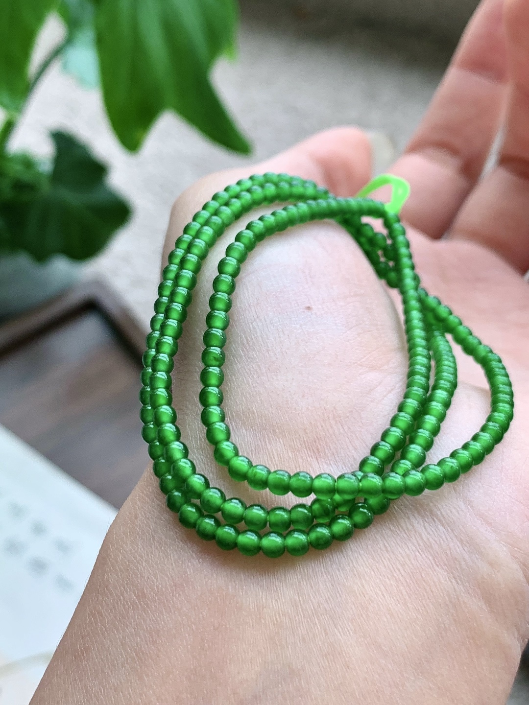 珠子，冰辣绿珠链圆珠子珠链，说明，性比高，尺寸3.1mm，26cm，重量8.3克，不议