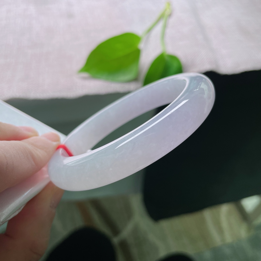 无裂，水润细腻，甜美，优雅大方，如梦如幻，贵气，ss58565a
