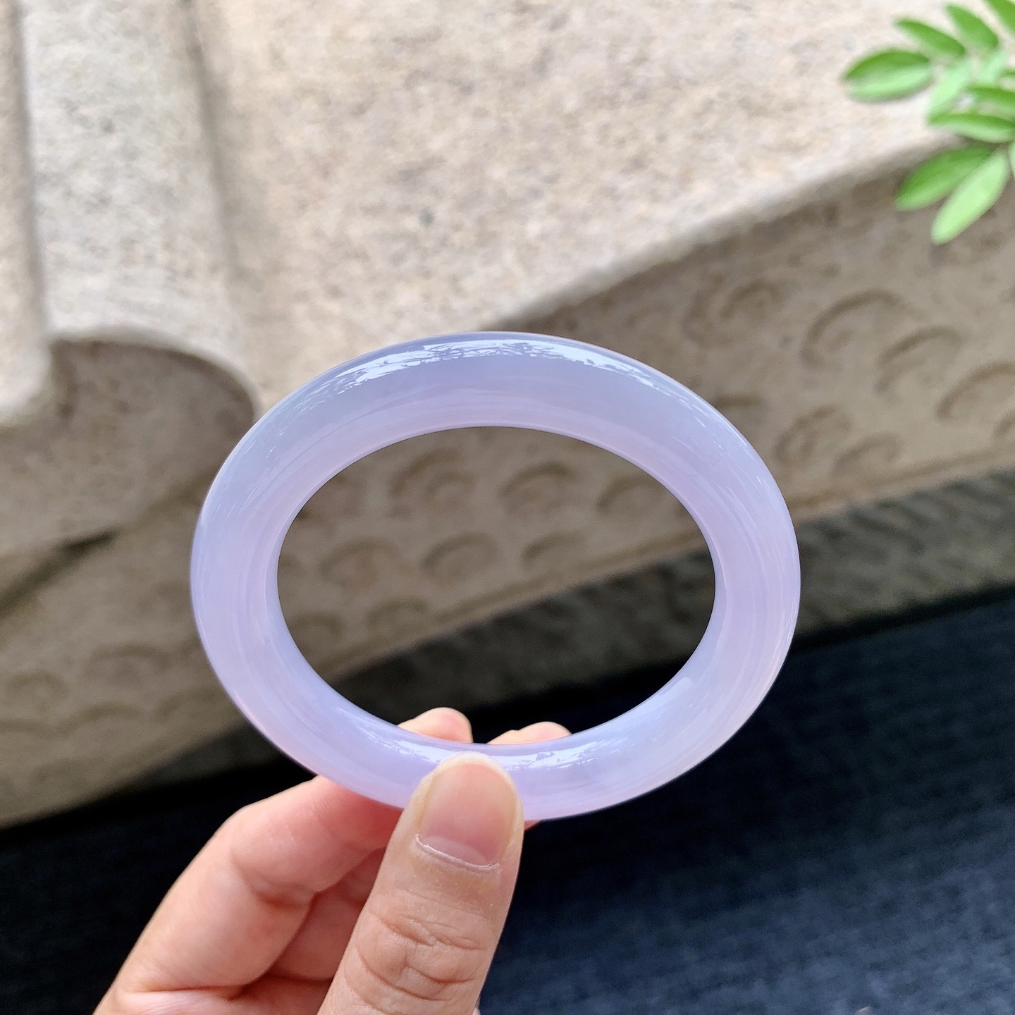 圆条51 52，冰糯粉紫，水润，种老，细腻，有纹线，微扣