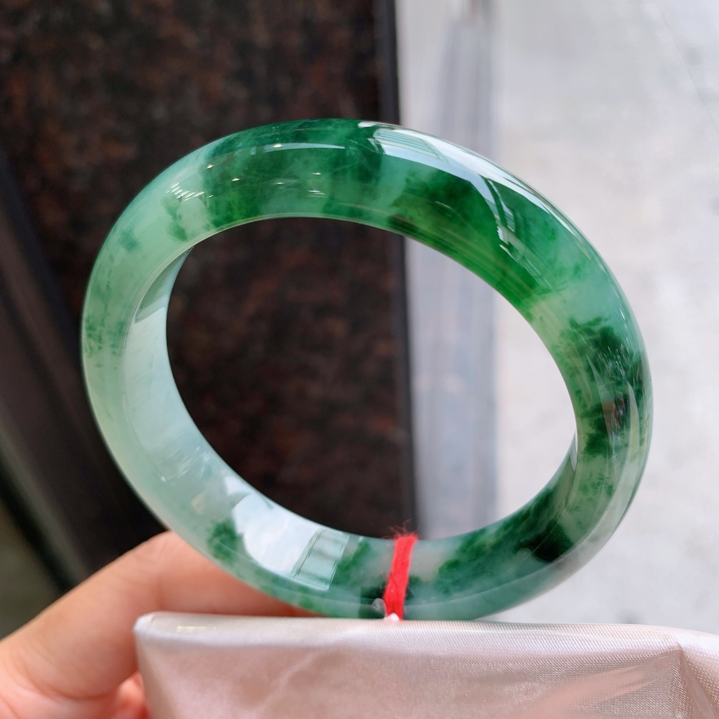 正圈飘花，微细纹，细腻