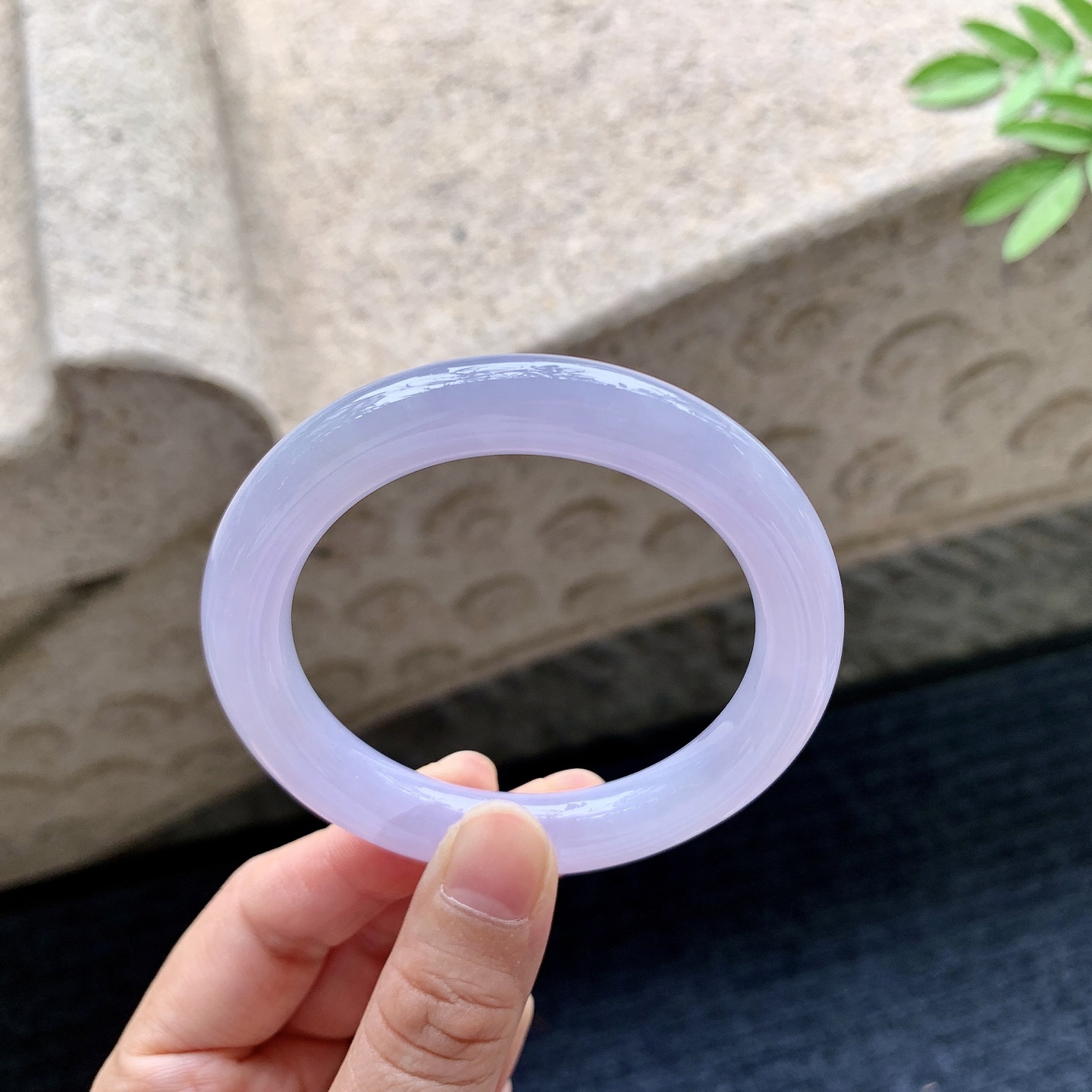 圆条51 52，冰糯粉紫，水润，种老，细腻，有纹线，微扣