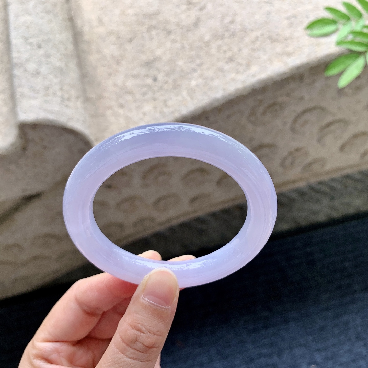 圆条51 52，冰糯粉紫，水润，种老，细腻，有纹线，微扣