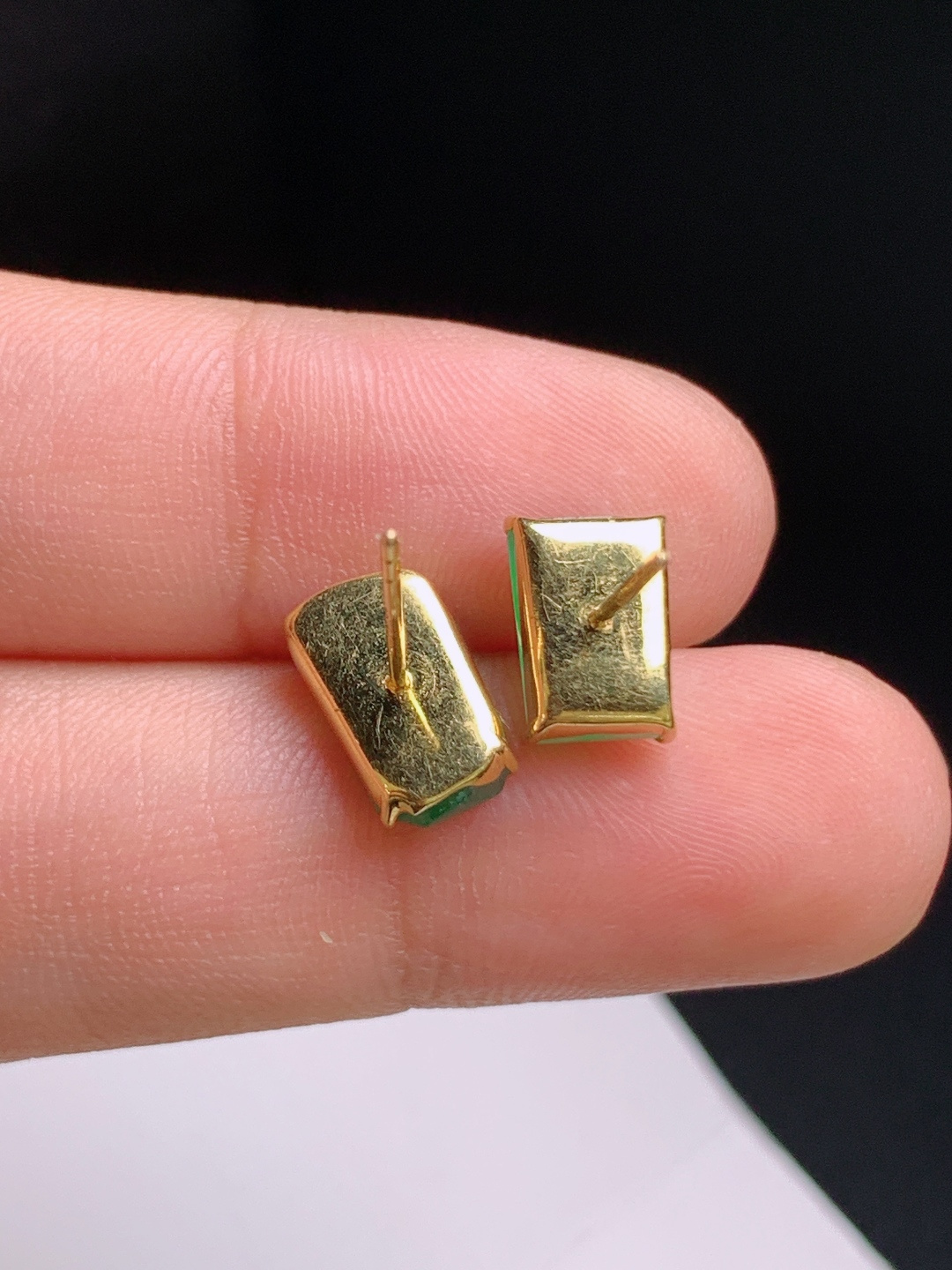 冰阳绿随形耳钉，色艳浓郁，镶嵌精致，灵动贵气 20