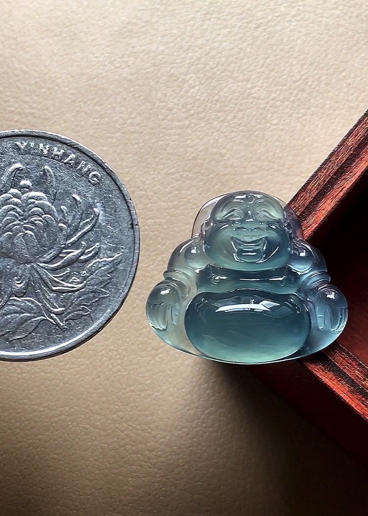 ️ 冰种天空蓝佛公 色泽浓郁无比，底子细腻起胶，无裂尺寸19.3*22*4.8