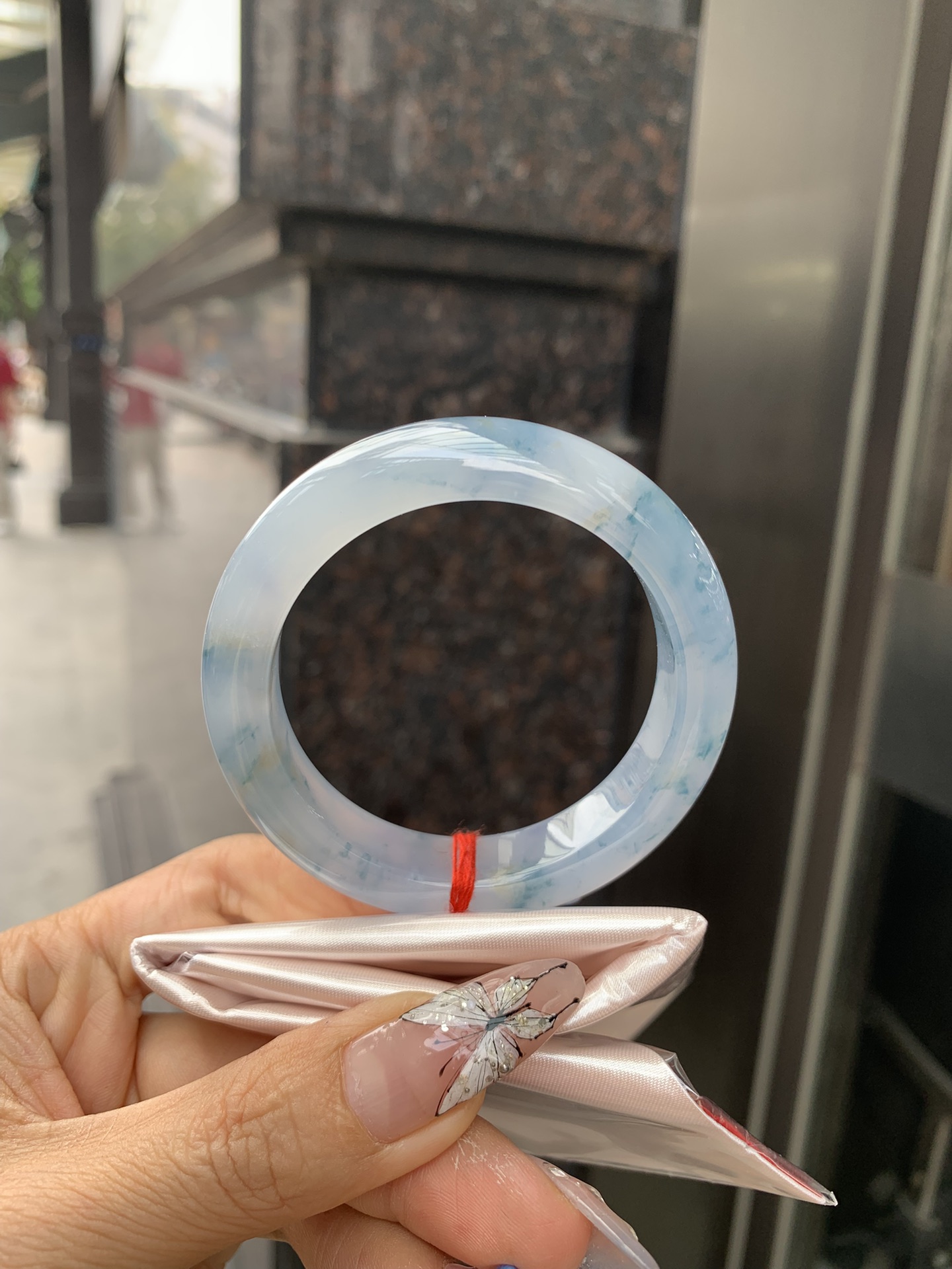 冰莫奈正圈, 51-8.6-11.7, 0331-N339, 打灯细纹，底妆冰润细腻，浓郁满色紫霞仙