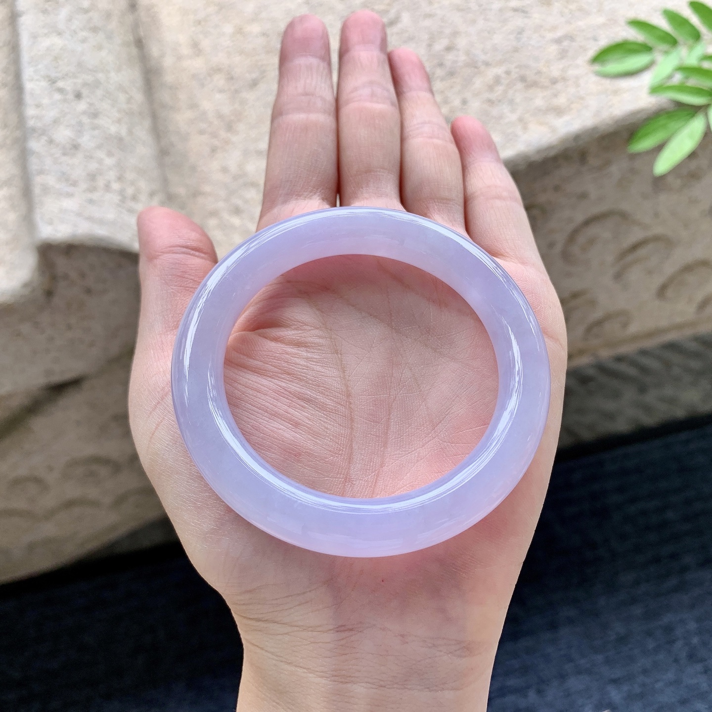 圆条51 52，冰糯粉紫，水润，种老，细腻，有纹线，微扣
