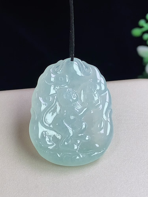 冰种生肖灵猴，无裂，尺寸29.2-22.5-3.9mm，j08yaf