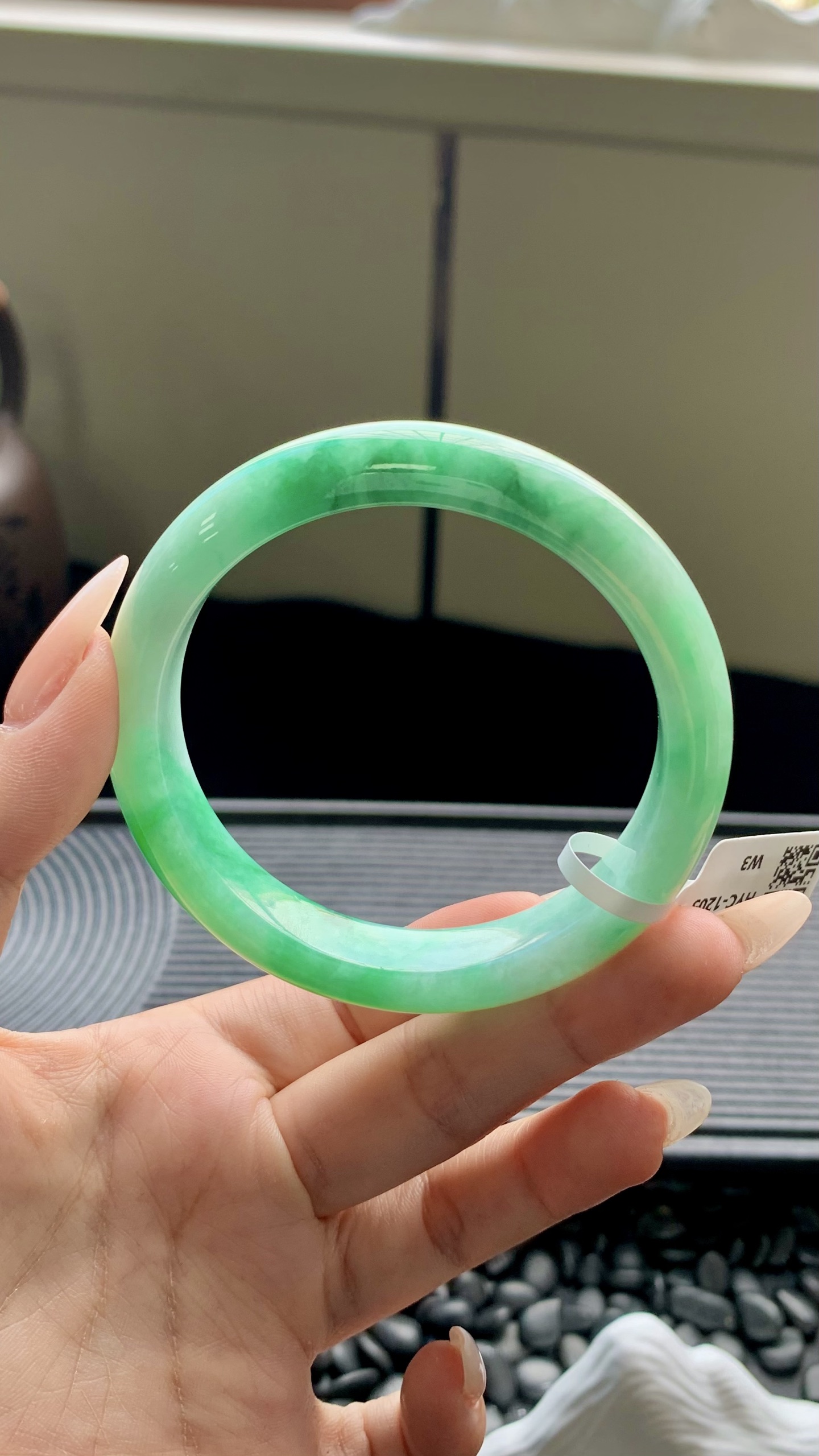 飘绿正圈成品 HYC-1205 尺寸：57-12-8.5