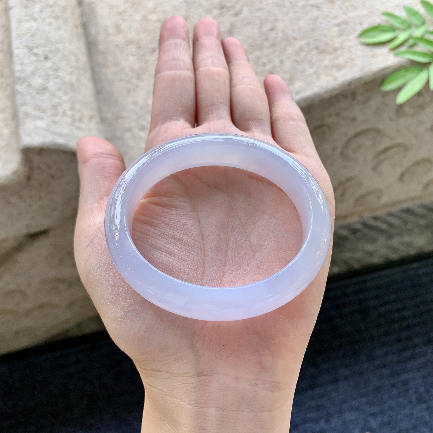 贵妃54 55，糯冰粉紫，水润，种老，细腻，打灯有棉线