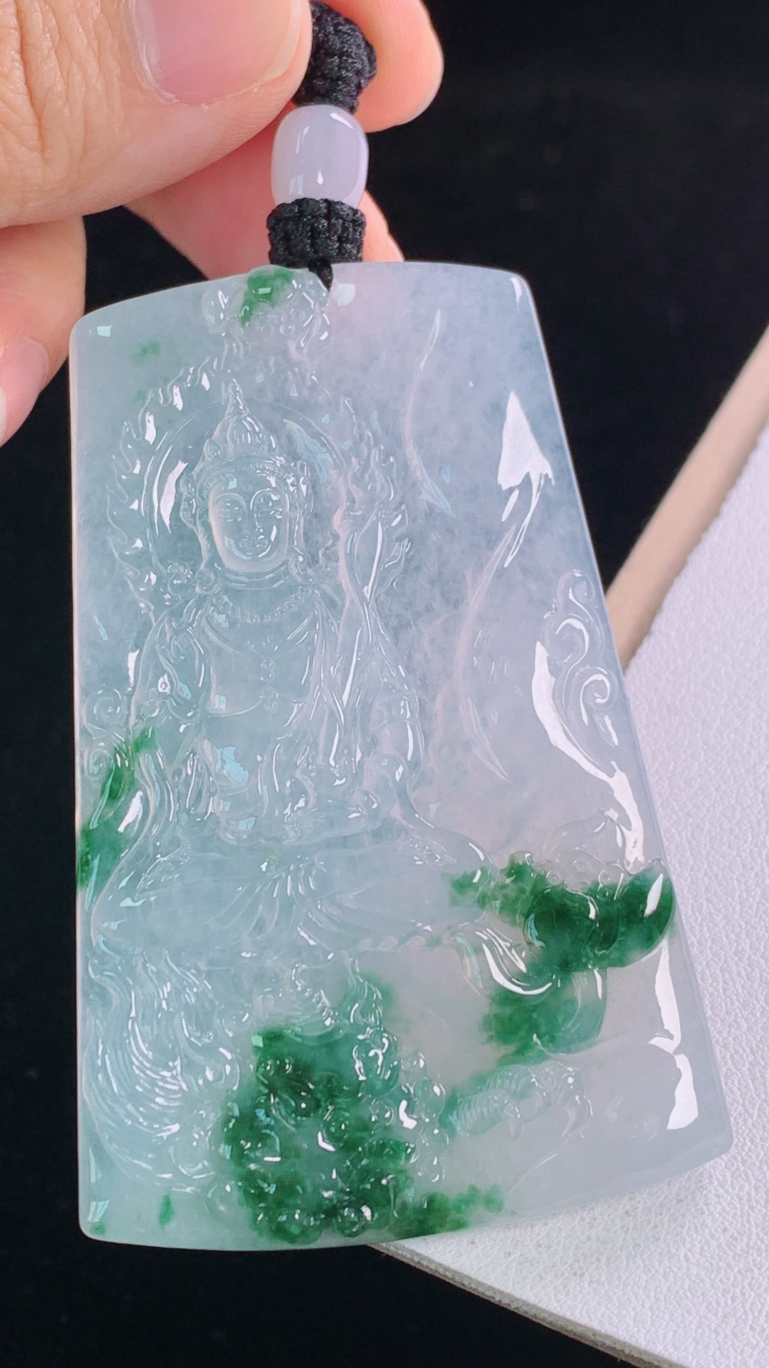 冰飘花文殊观音，花色灵动，清爽细腻，无裂，尺寸:68.6-45.0-5.7mm 6