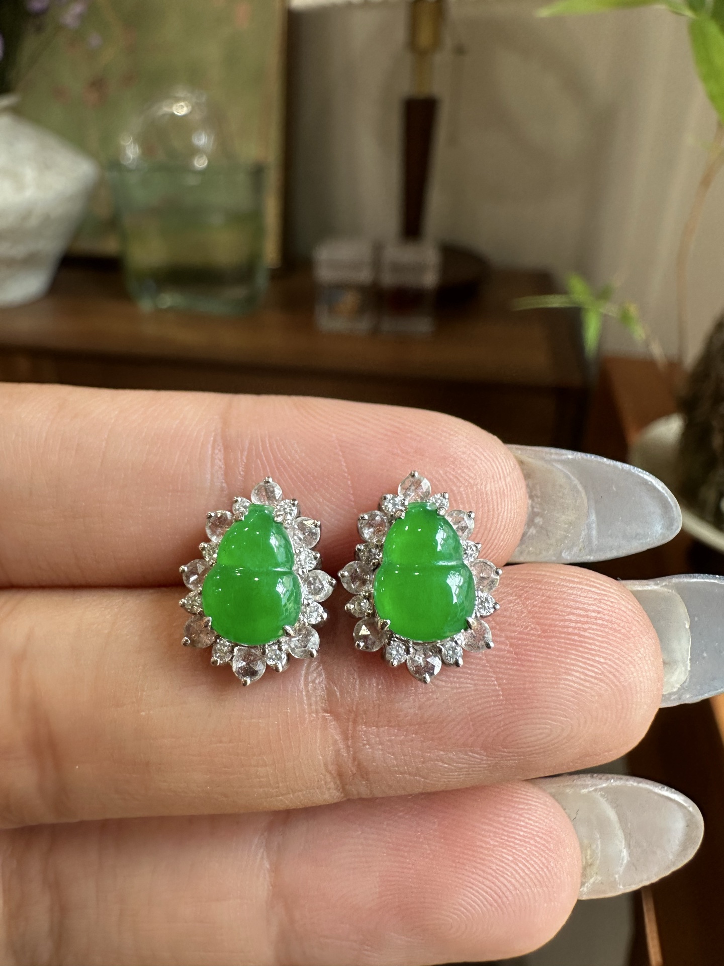 ️ 阳绿葫芦耳钉