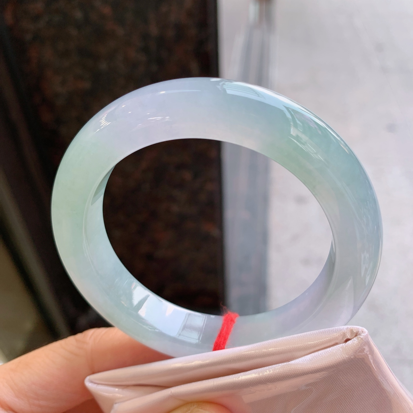 正圈冰晴，无裂，冰润