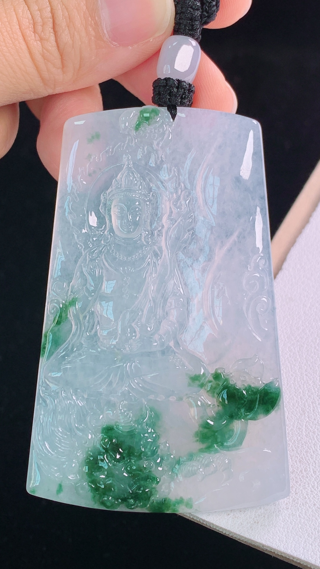 冰飘花文殊观音，花色灵动，清爽细腻，无裂，尺寸:68.6-45.0-5.7mm 6