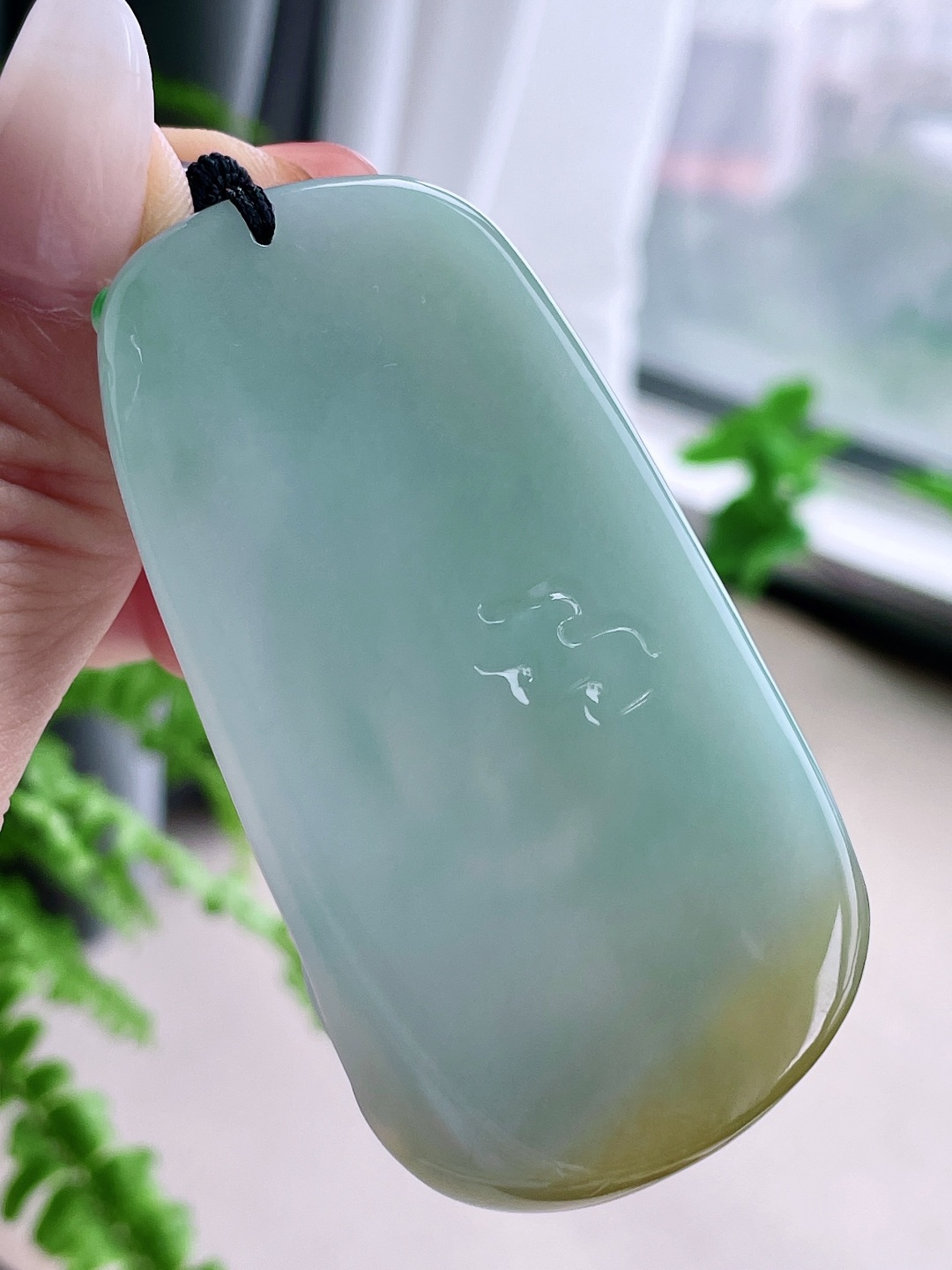 冰双彩大势至菩萨持莲观音牌吊坠 性比高 厚装晴水 67.7-34.8-9.6 50克
