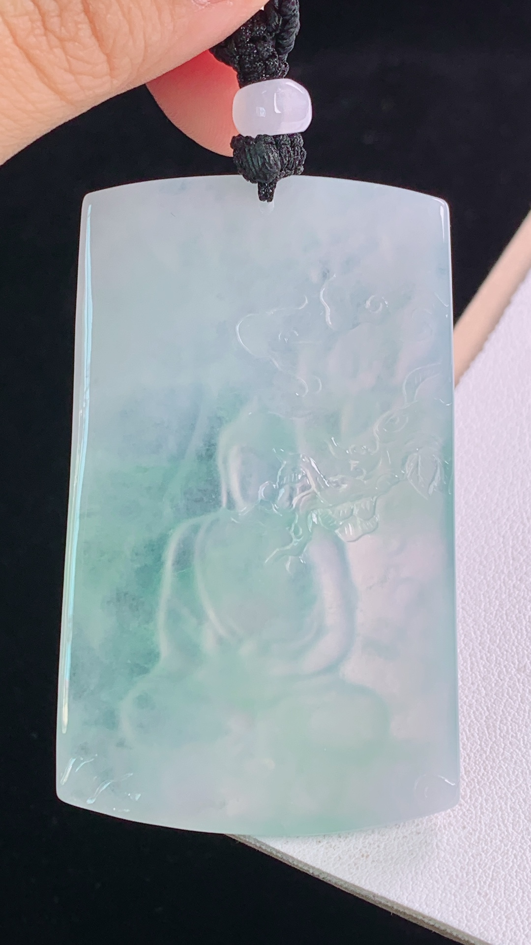 高冰大日如来,种水,冰透起光,无裂,尺寸:66.1-40.8-5.2mm 6