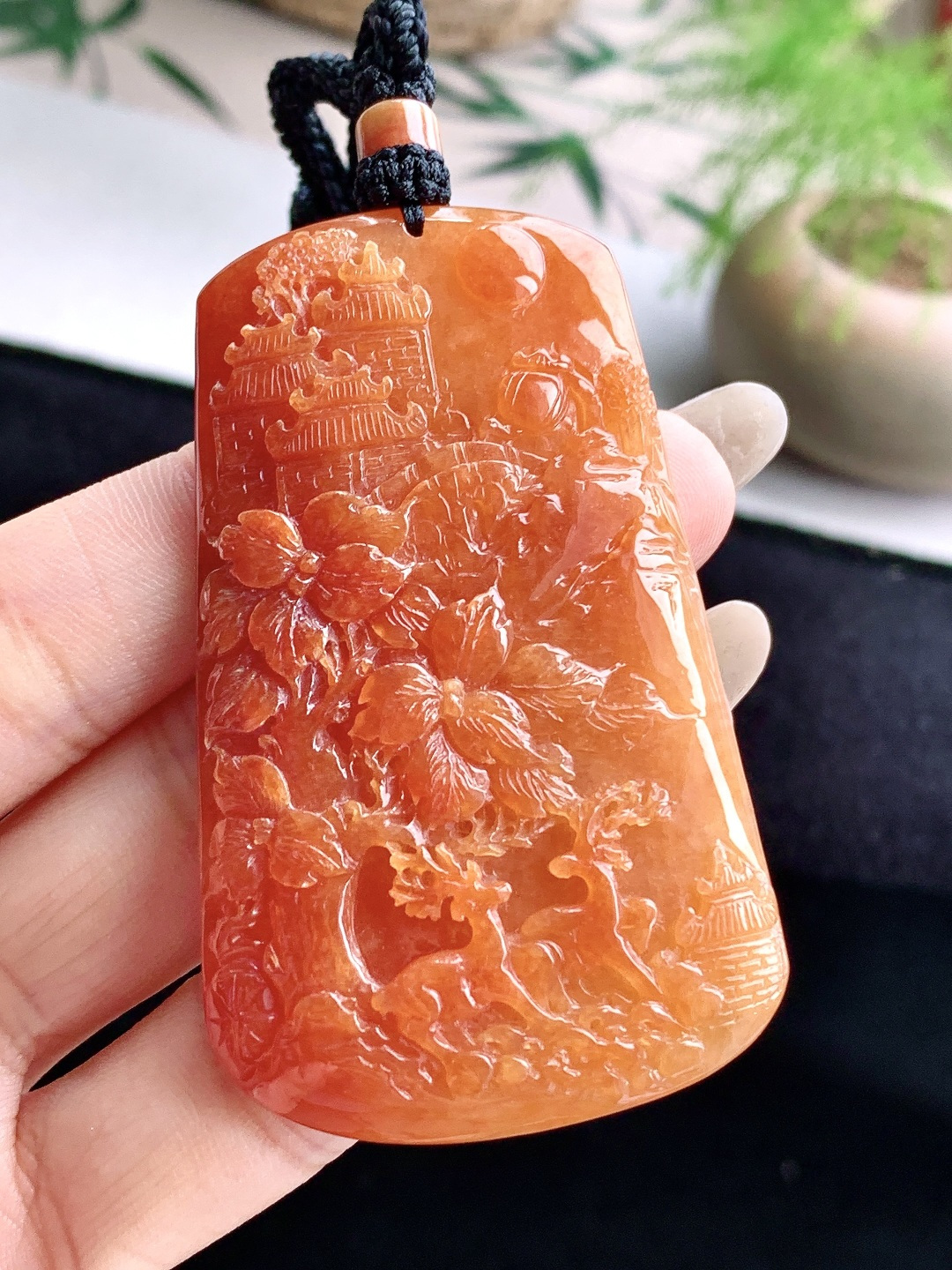 【裸石】️糯冰红翡山水牌大山水牌吊坠【说明】缅甸 性比高 厚装【尺寸】66.2-40.8-8.1【