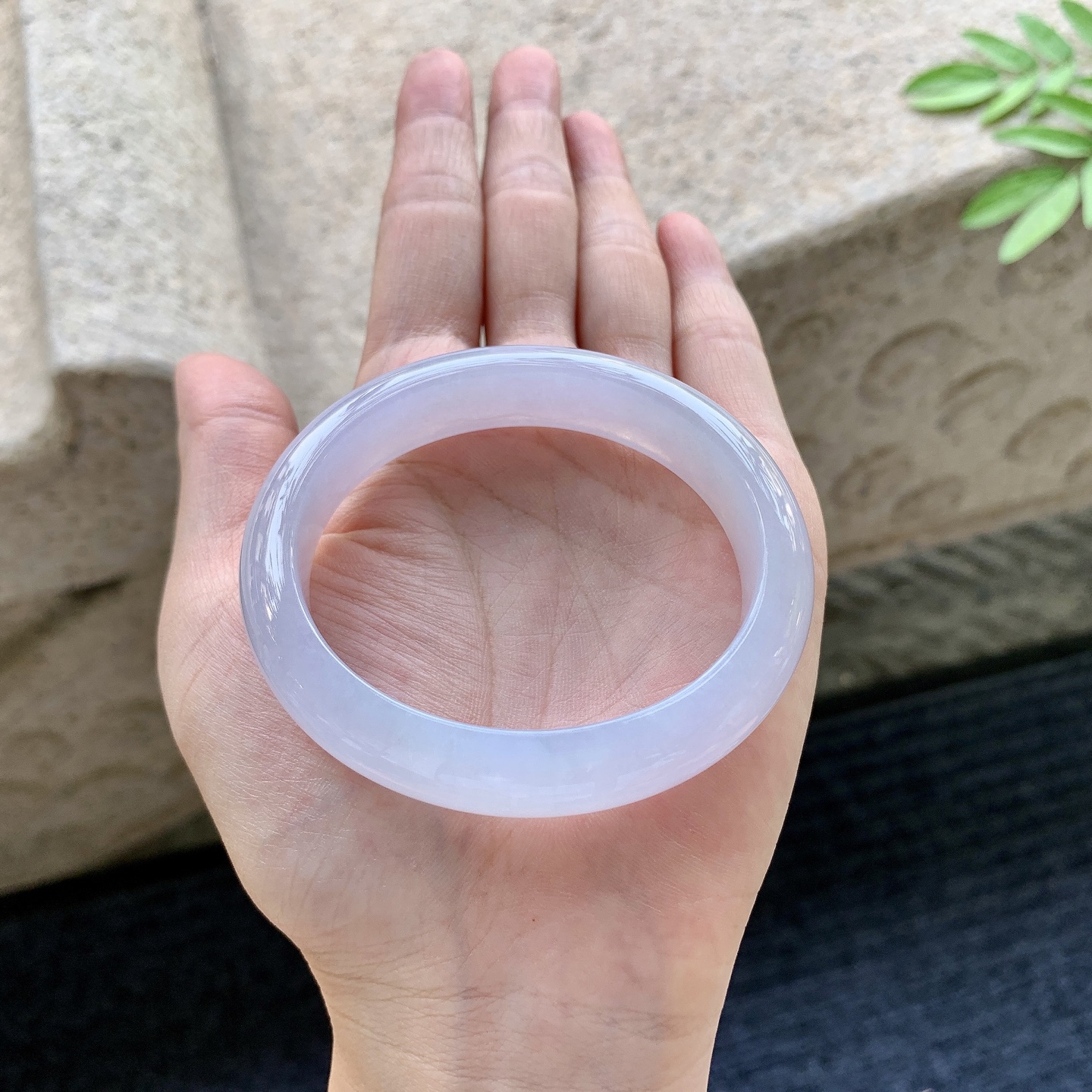 贵妃54 55，糯冰粉紫，水润，种老，细腻，打灯有棉线