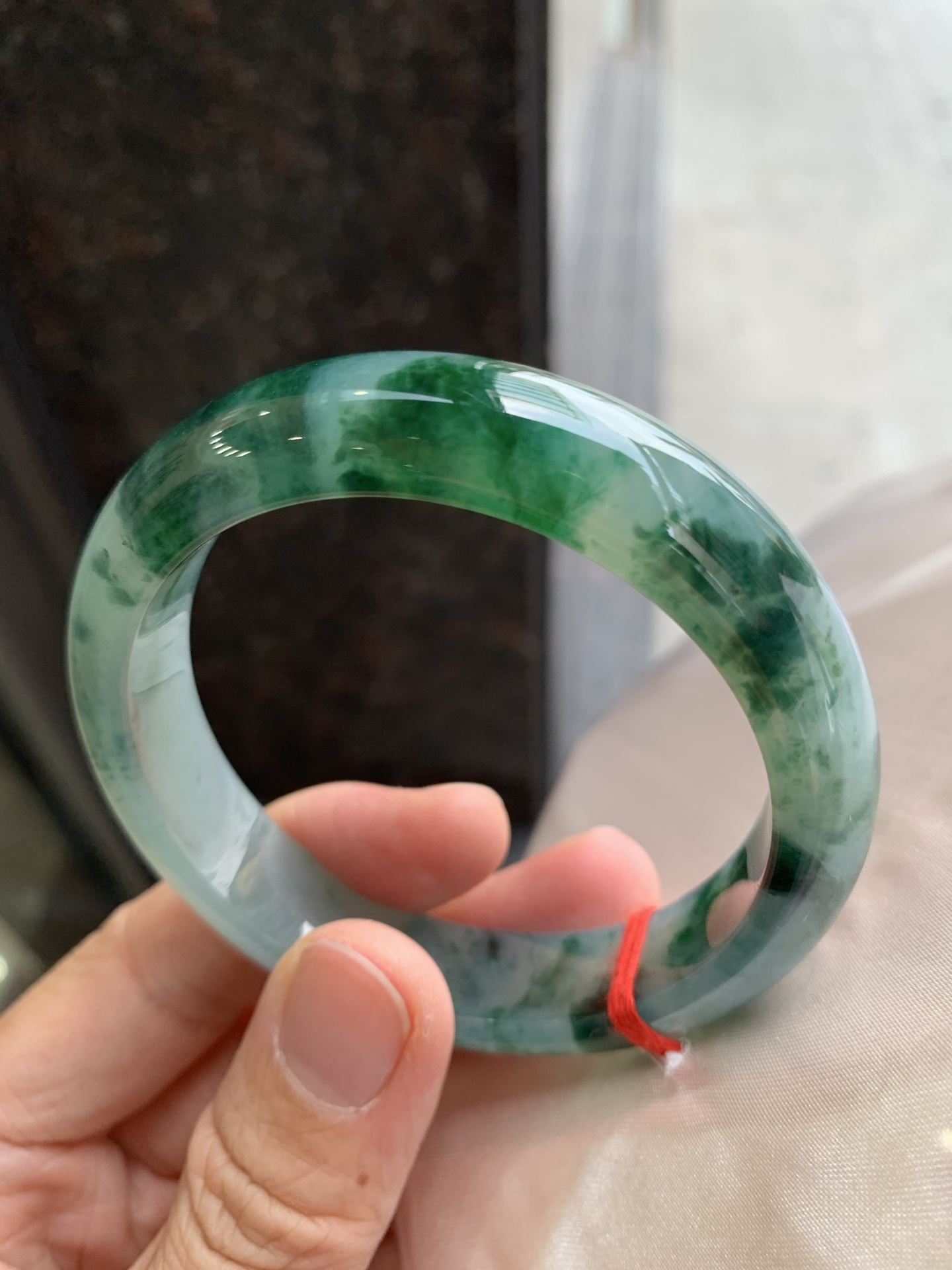 正圈飘花，微细纹，细腻
