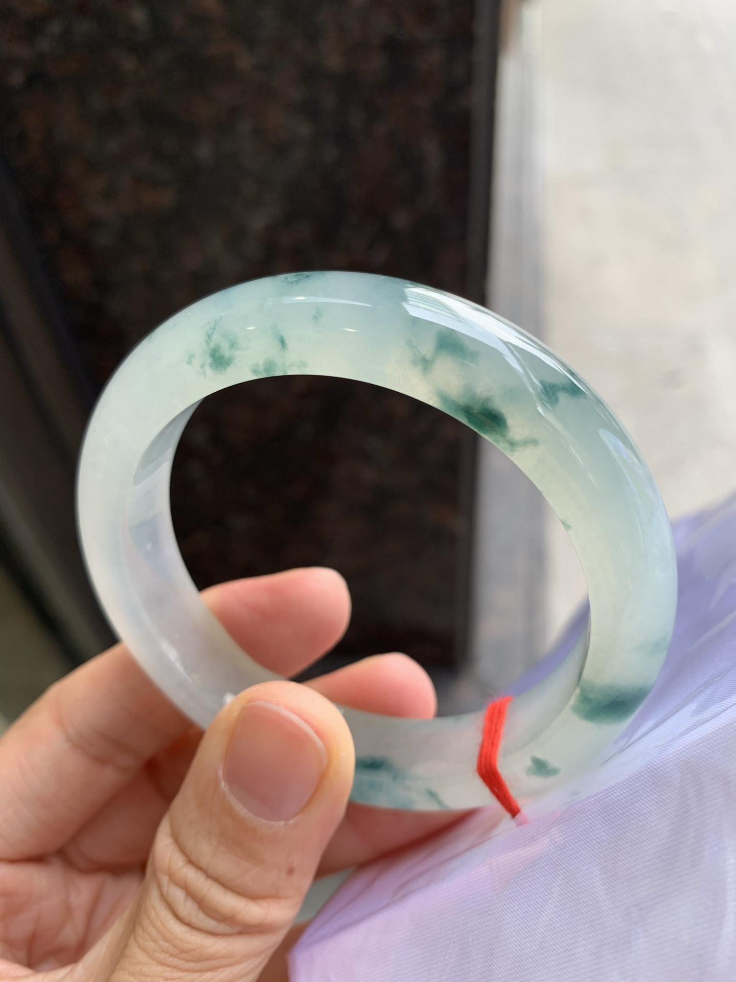 正圈冰飘花，无裂，花色漂亮