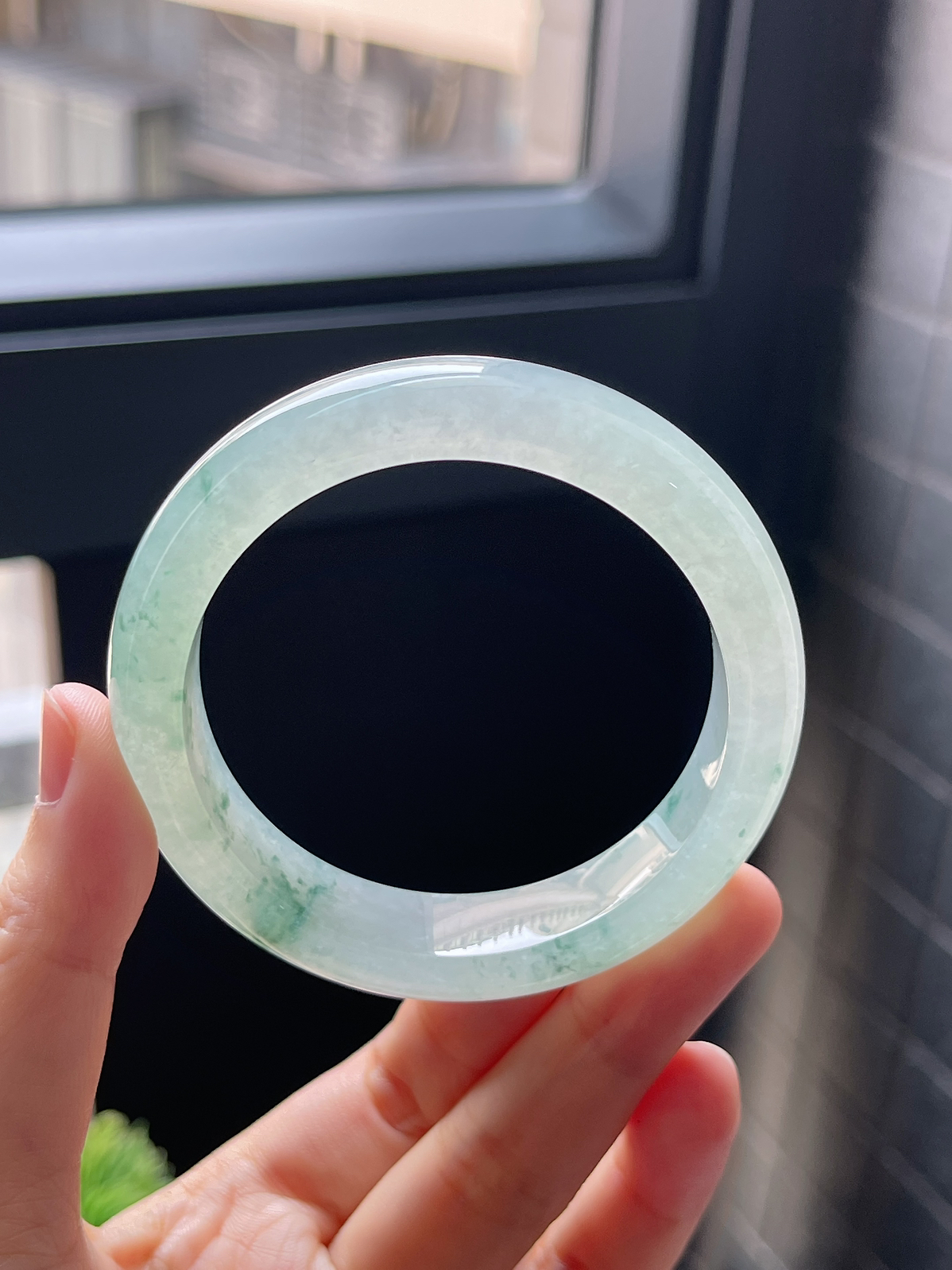 圈口53，冰糯化飘花翡翠正圈手镯9.9