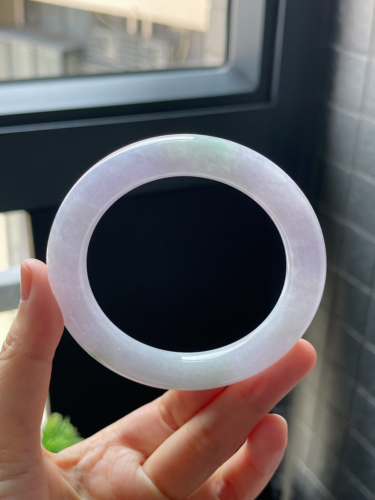圈口56.5，糯化种紫罗兰春带彩翡翠圆条手镯9.9