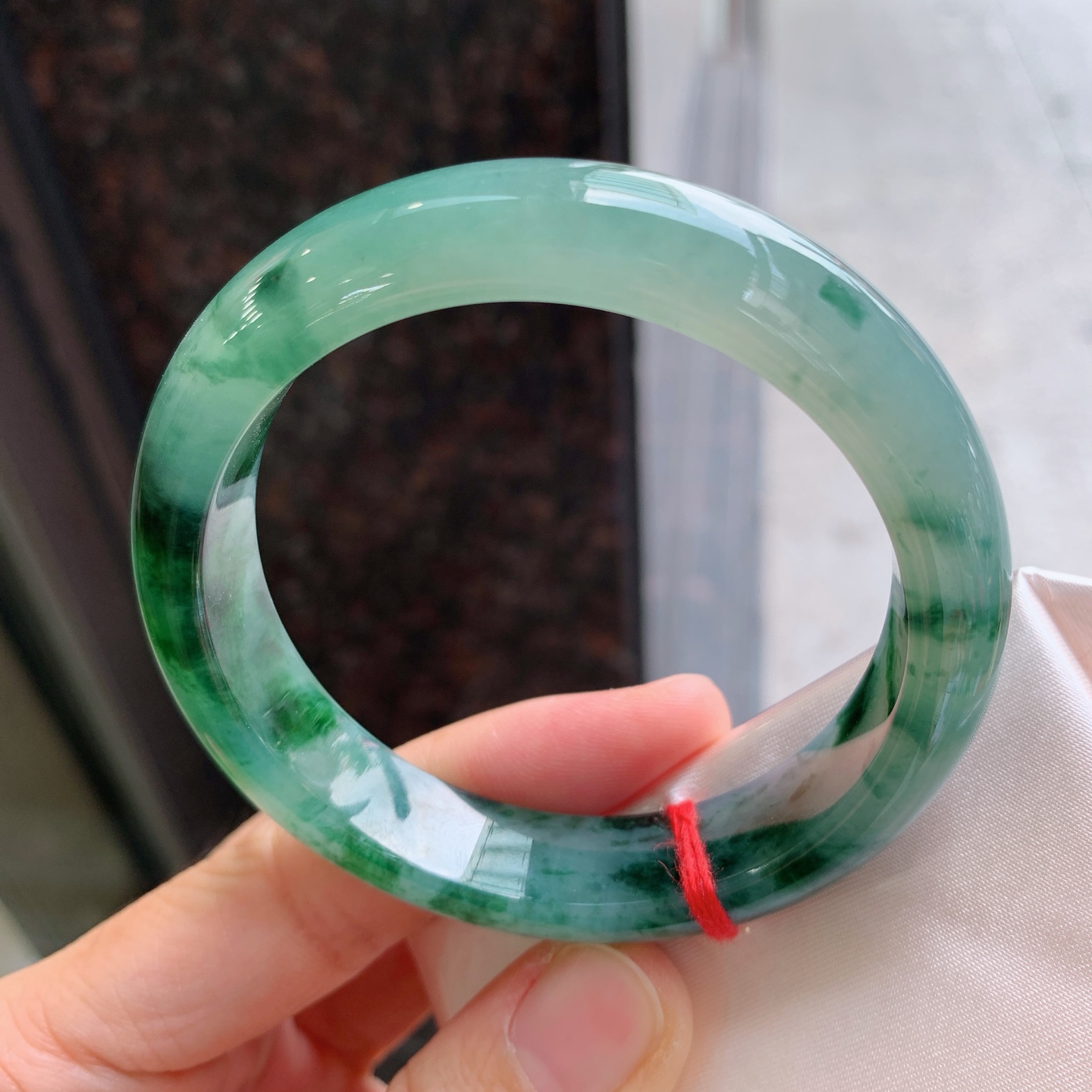 正圈飘花，微细纹，细腻