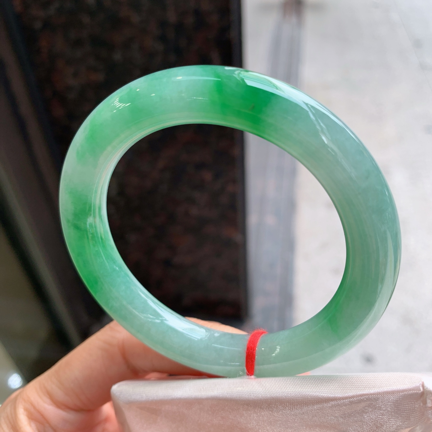 圆条飘绿 无裂 色辣