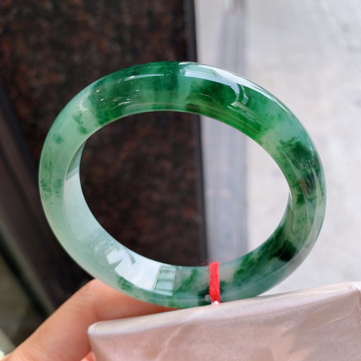 正圈飘花，微细纹，细腻