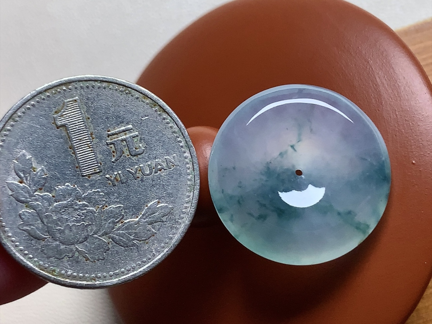 冰种飘花平安扣 飘花素雅大方，起胶感，无裂尺寸21.3*5