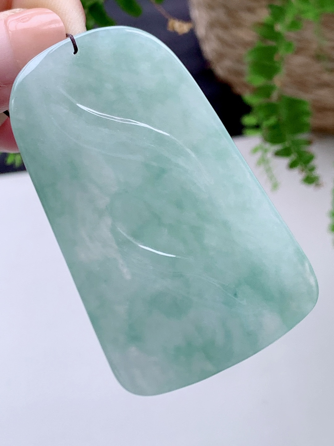冰晴水大势至菩萨牌吊坠, 无裂 持莲观音牌