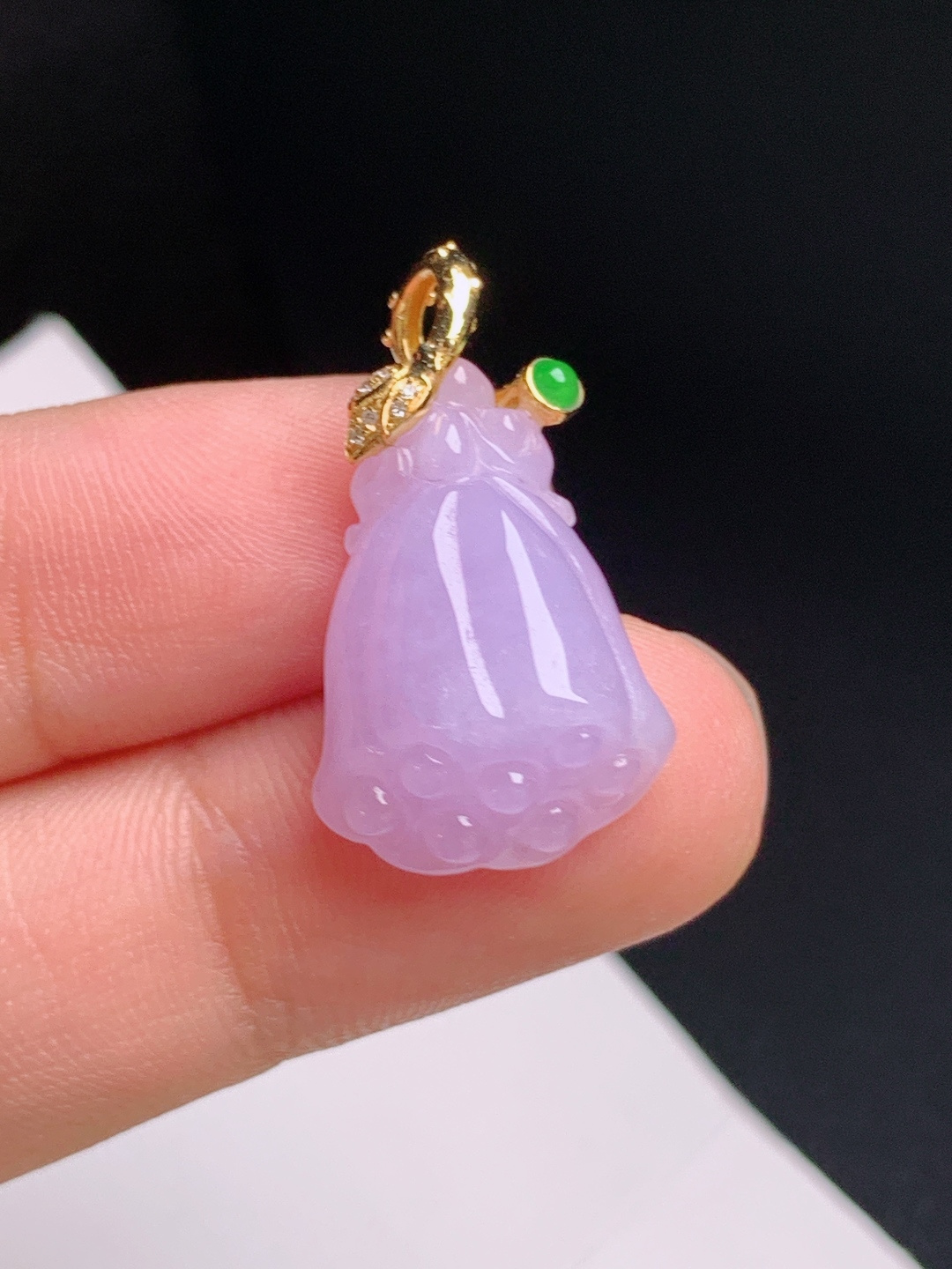 莲蓬吊坠，紫味浓郁，雕工精致，多子多福