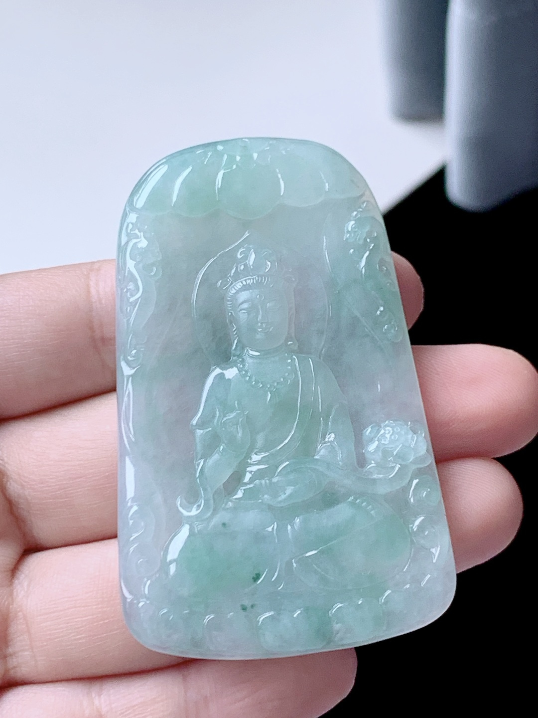 冰晴水大势至菩萨牌吊坠, 无裂 持莲观音牌