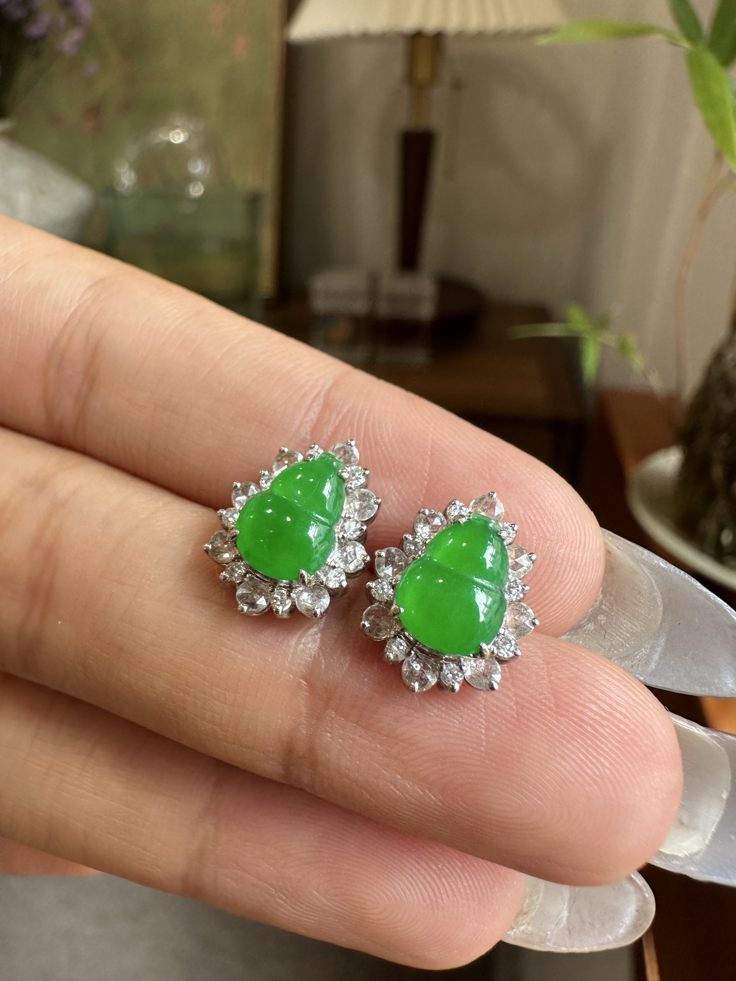 ️ 阳绿葫芦耳钉