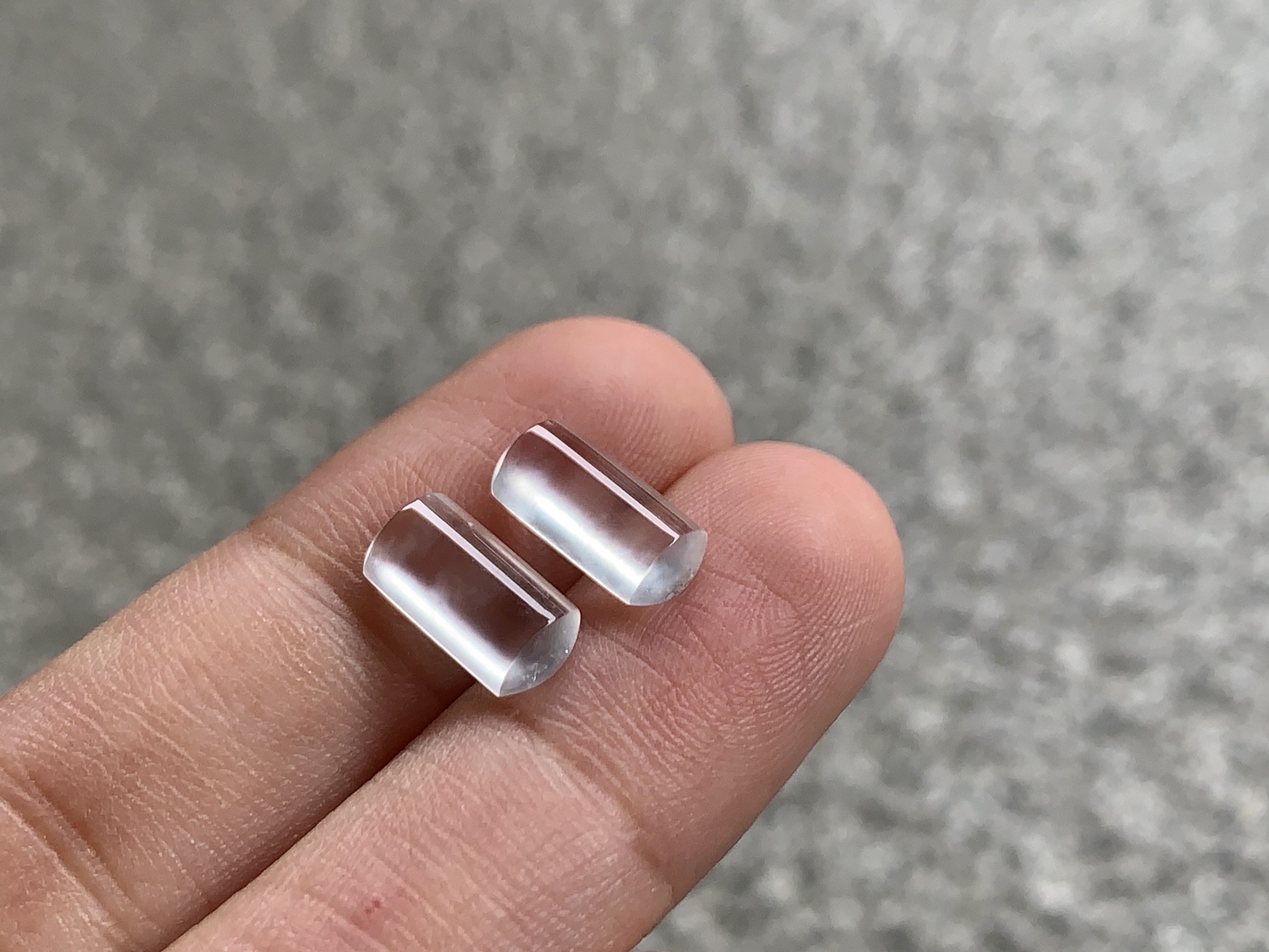 ️ 【冰种马鞍一对】 尺寸：10×5×2.4 /10×5×2.4