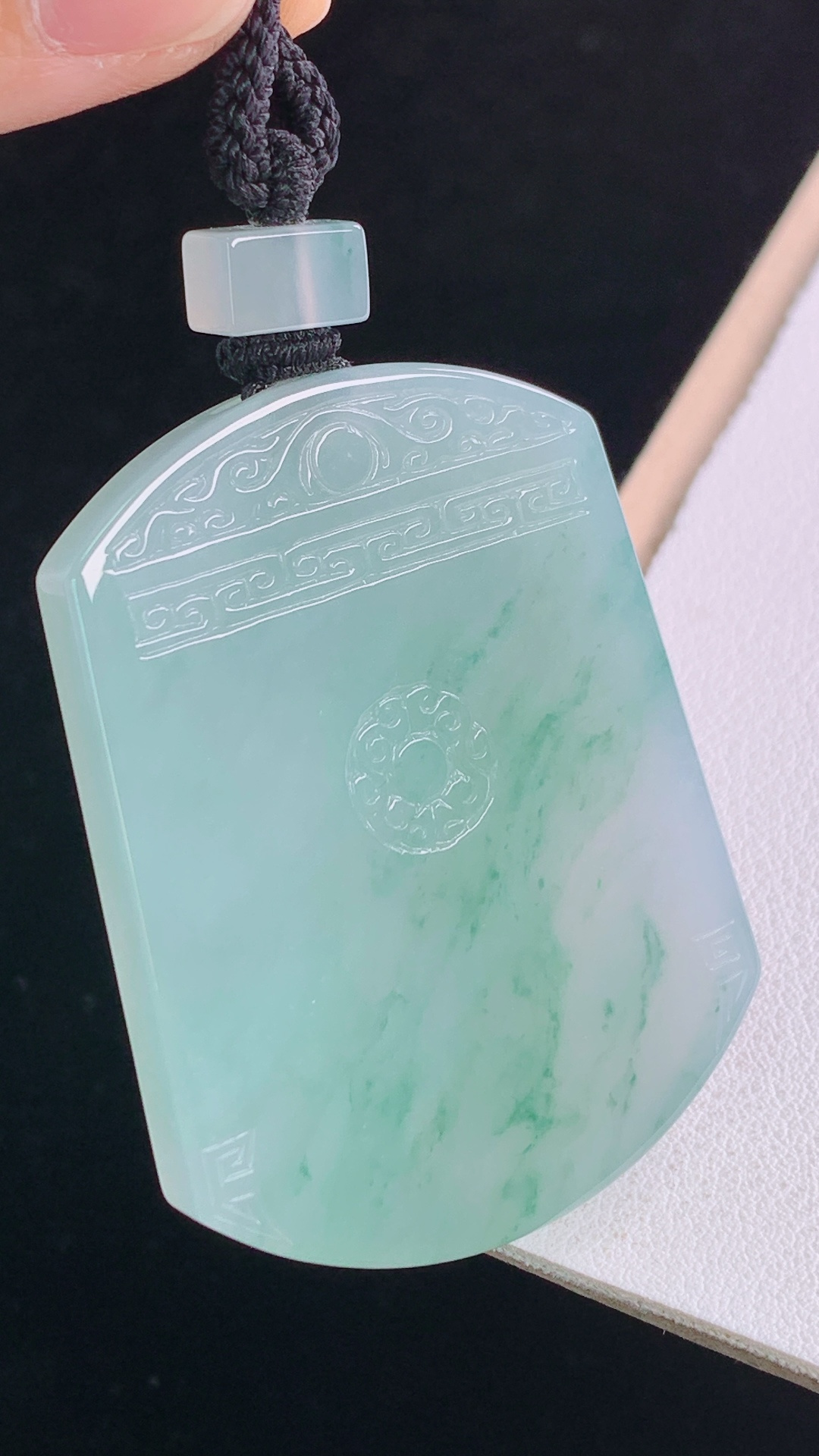 冰飘花仿古无事牌，花色灵动，水润清爽，无裂，尺寸:50.8-38.8-5.4mm 6