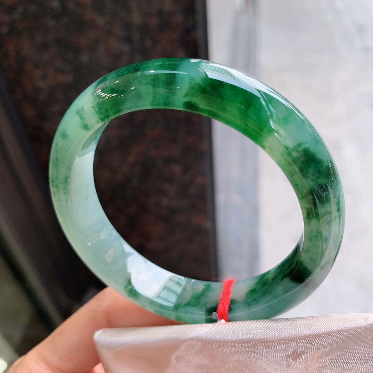 正圈飘花，微细纹，细腻