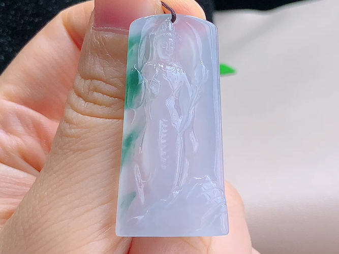 ️ 观音， 无裂，尺寸41.4-20.9-4.8mm，包A附证书