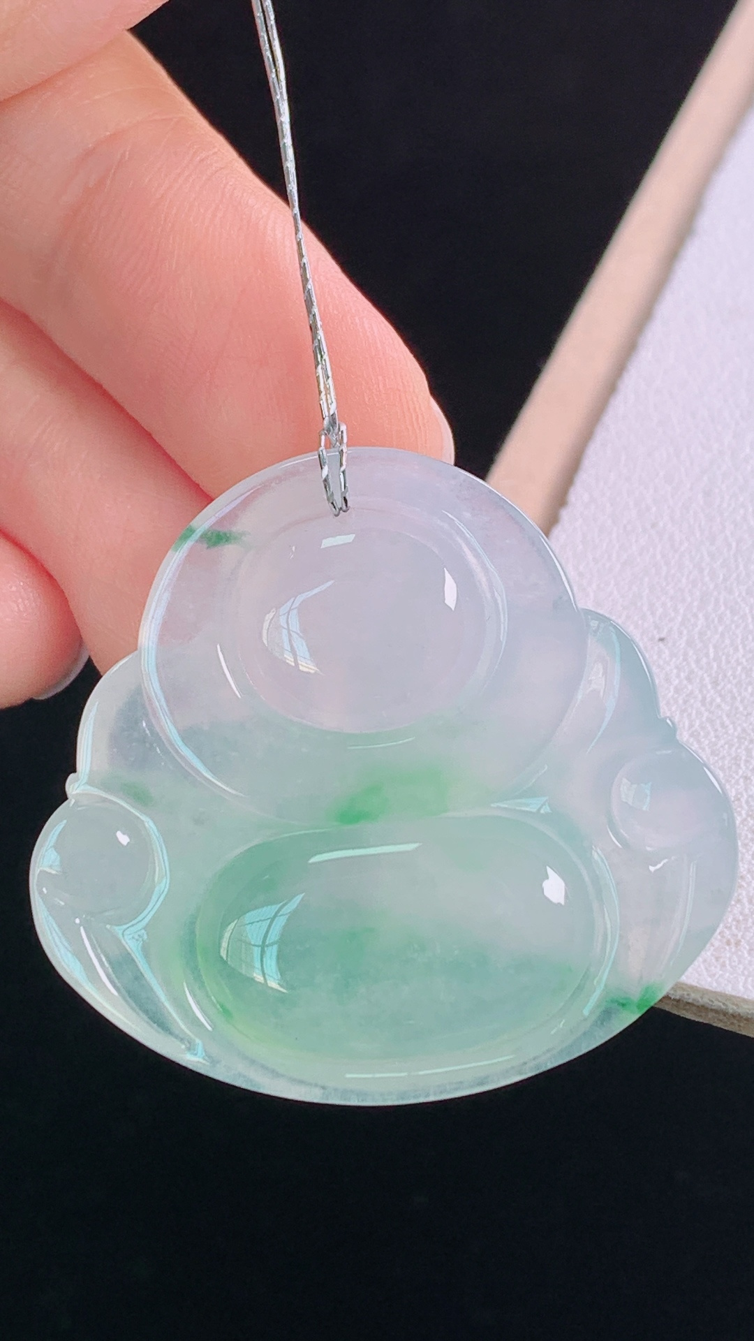 冰飘绿佛公, 翠色灵动，清爽水润，无裂, 尺寸:32.1-34.9-6.5mm 7